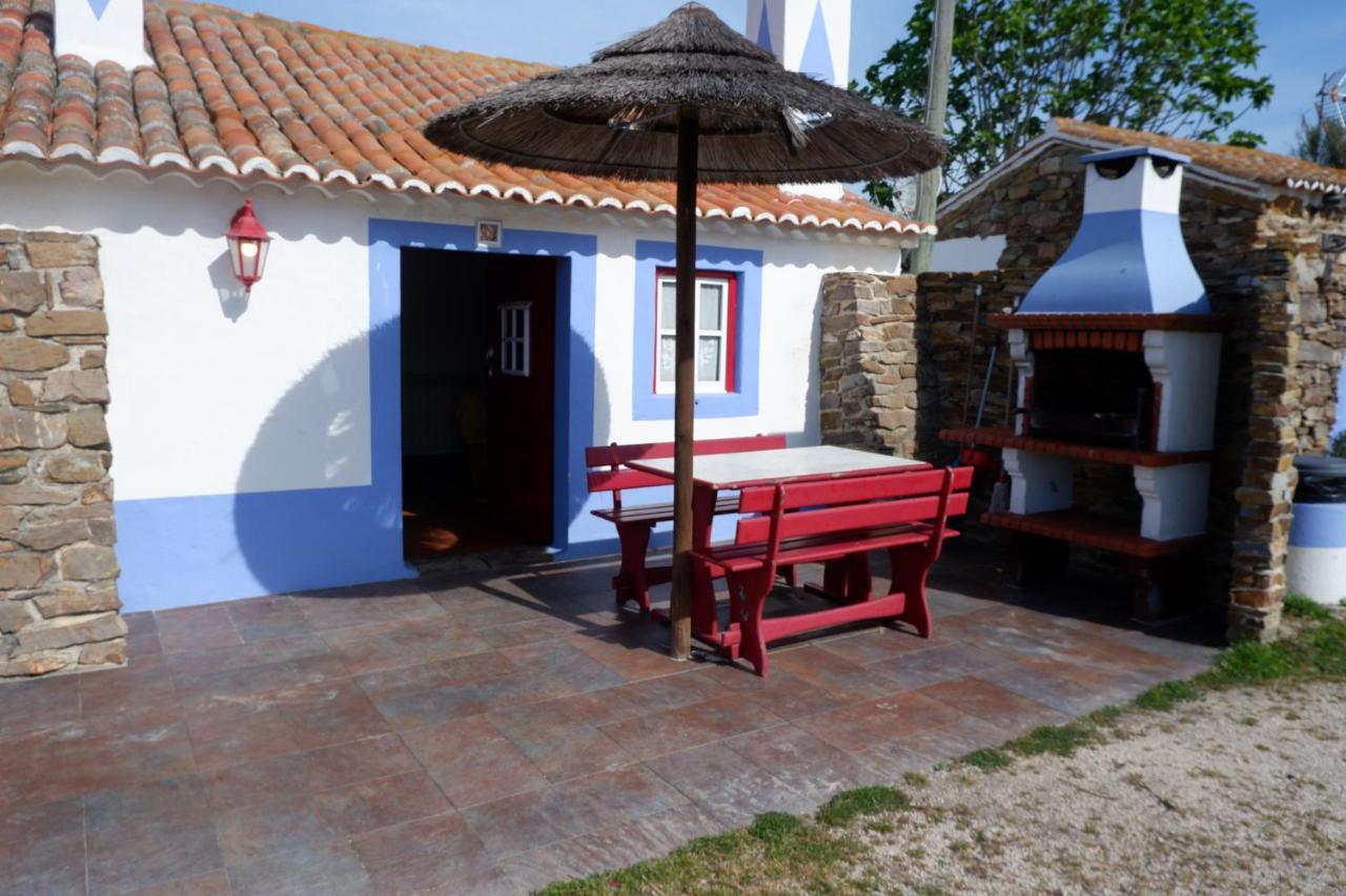 Hostal Quinta Do Sardanito De Tras Zambujeira do Mar Exterior foto